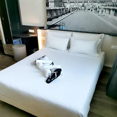 Hotel Roma Aeroporto Fiera 2 3*