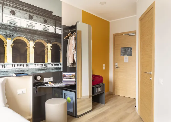 Hotel Roma Aeroporto Fiera 2 3*